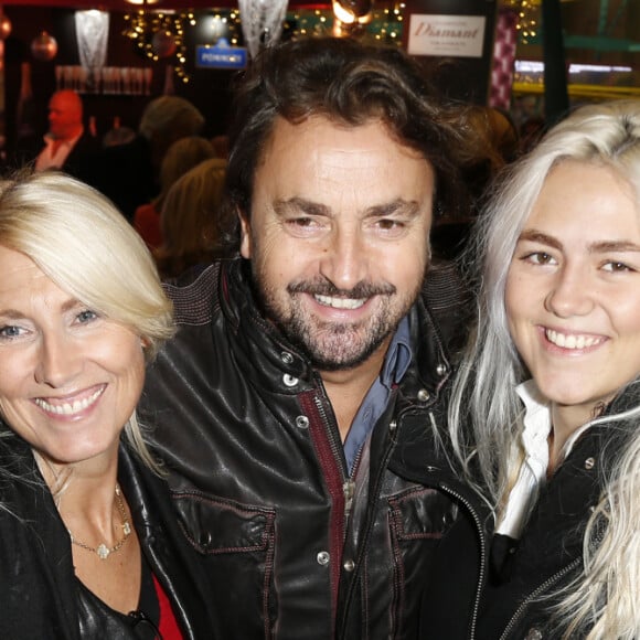 Il y a notamment Sara-Luna, qu'il a eu avec Marie Sara Bourseiller
 
Marie Sara, Henri Leconte et leur fille Sara-Luna - Inauguration de la 3ème édition "Jours de Fêtes" au Grand Palais à Paris le 17 décembre 2015. Jours de fêtes, la fameuse fête foraine au coeur de la Nef du Grand Palais est de retour à Paris du 18 décembre 2015 au 3 janvier 2016.