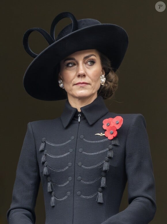 Pour le moment, personne n'a eu de nouvelles de la princesse.
Catherine Kate Middleton, princesse de Galles - La famille royale honore les disparus des deux guerres mondiales lors de la cérémonie Remembrance Sunday ( Dimanche du souvenir ) au Cénotaphe à Londres le 12 novembre 2023. 