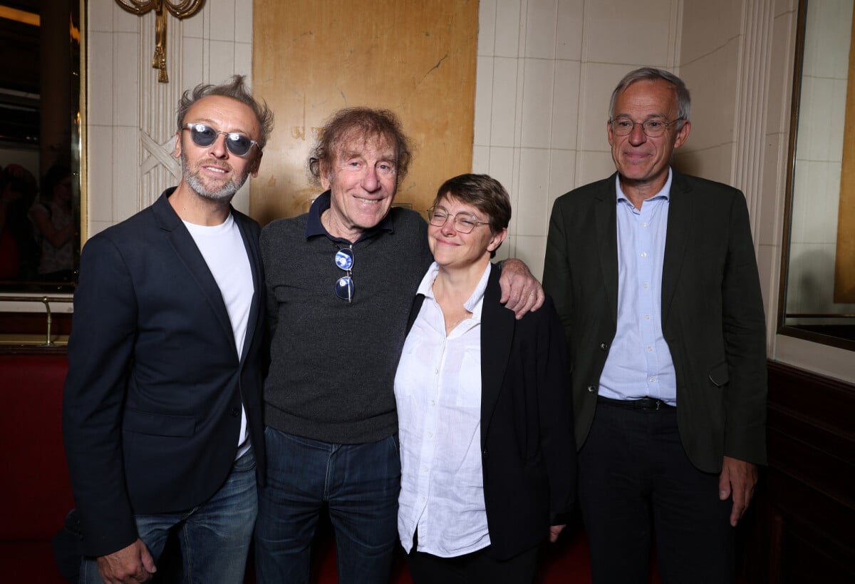 Photo : Alain Souchon et son fils Pierre Souchon, Catherine Mathivat et