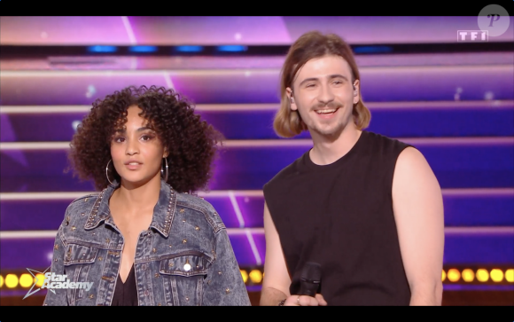 Ils ont déjà formé un duo dans le télé-crochet.
Pierre et Candice interprètent "You're the one that I want" lors du prime de la Star Academy sur TF1.