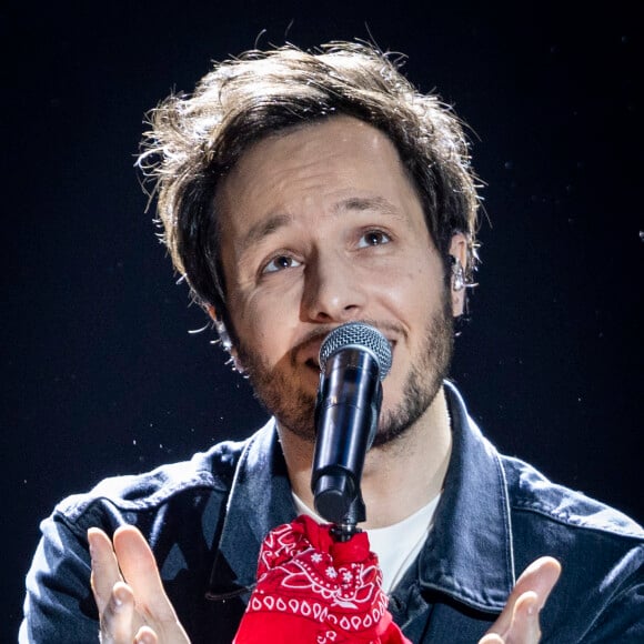 Vianney a apporté son soutien à une adolescente victime de harcèlement scolaire
Exclusif - Vianney (Artiste masculin de l'année) sur la scène des 39èmes Victoires de la Musique à la Seine Musicale à Paris. Le 7 février 2024 © Cyril Moreau / Bestimage