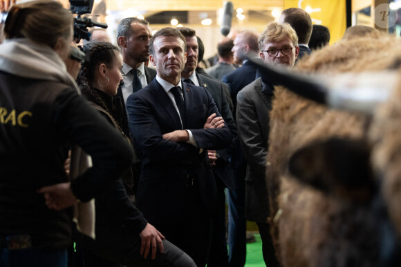 Emmanuel Macron inaugure la 60ème édition du Salon International de l'Agriculture à Paris le 24 février 2024. © Jeanne Acorsini / Pool / Bestimage