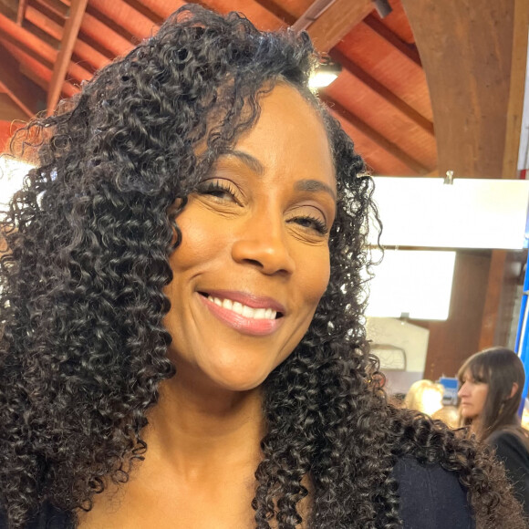 "J'étais en vacances en Guadeloupe et on m'a demandé de changer de nom pour travailler sur une petite chaîne de télévision ! "
Christine Kelly lors de la 40ème Foire du Livre de Brive à Brive-la-Gaillarde, France, le 5 novembre 2022. © Fabien Faure/Bestimage 