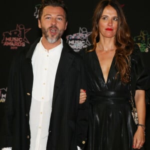 Christophe Maé et sa femme Nadège Sarron - 21ème édition des NRJ Music Awards au Palais des festivals à Cannes le 9 novembre 2019. © Dominique Jacovides/Bestimage 