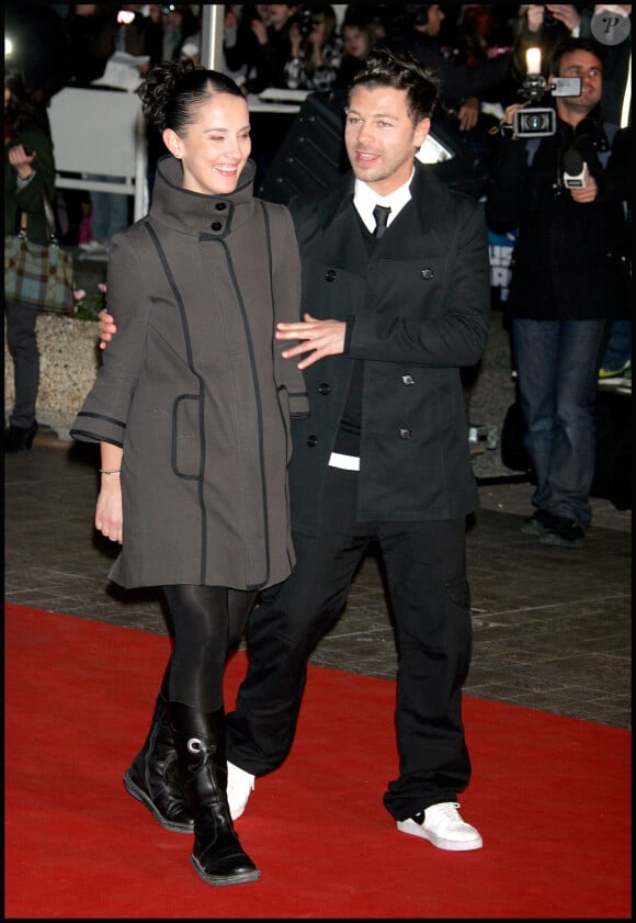 Archive - Christophe Maé et sa femme Nadège - NRJ Music Awards 2010 au Palais des Festivals de Cannes.
