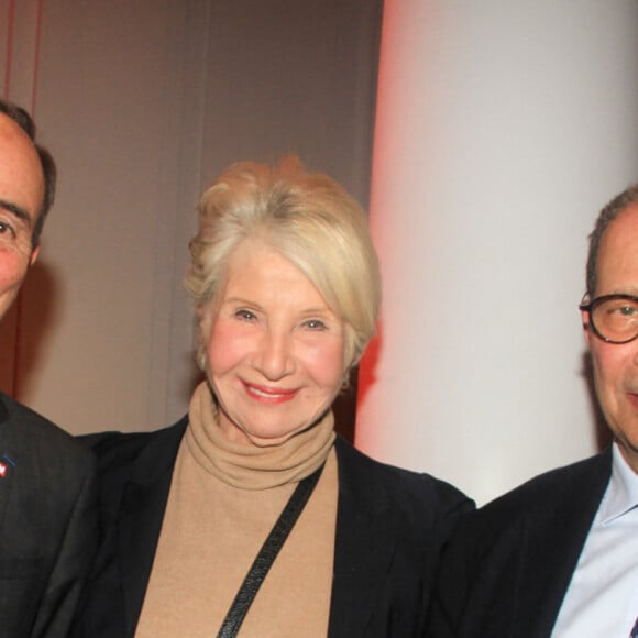 Hervé Michel Dansac, Thierry Dassault et Danièle Gilbert lors de la soirée "Les talents du coeur" au profit de l'association Mécénat Chirurgie Cardiaque à la salle Gaveau à Paris le 4 mars 2024. © Philippe Baldini / Bestimage  "Les talents du coeur" evening in aid of the Mécénat Chirurgie Cardiaque association at the Salle Gaveau in Paris on 4 March 2024. 