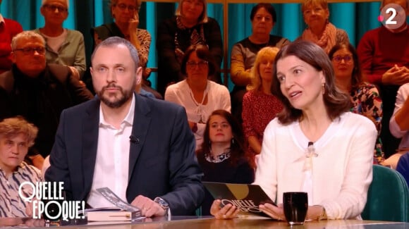 La soeur de Xavier Dupont de Ligonnès affirme que "certaines personnes de la famille ont demandé à  voir les corps, et qu'elles en ont été dissuadées"
 
Christine Dupont de Ligonnès, la soeur de Xavier venue promouvoir son livre intitulé "Xavier, mon frère, présumé innocent" sur le plateau de "Quelle époque".