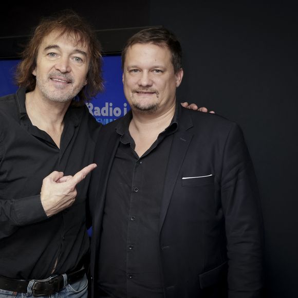 Exclusif - Cali, Jérome Goulon - Enregistrement de l'émission "CS Cohen" sur Radio J à Paris. Le 16 novembre 2022. © Jack Tribeca / Bestimage