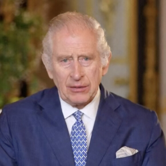 Les rumeurs n'en finissent plus au sujet de la famille royale britannique ! 
Première vidéo publique du roi Charles III depuis l'annonce de son cancer, diffusée lors du Commonwealth Day à Westminster.