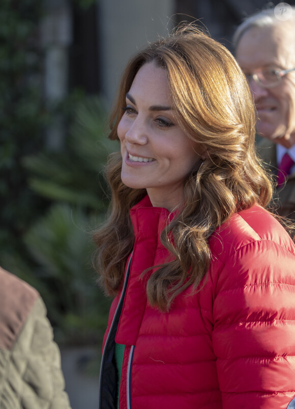 Kate Catherine Middleton, a participé aux activités caritatives de Noël avec les familles et les enfants lors de sa visite à la "Peterley Manor Farm" à Buckinghamshire. Le 4 décembre 2019