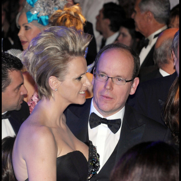 Archives : Charlene de Monaco au Bal de la Rose 2009