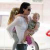 Jennifer Garner en compagnie de ses filles Seraphina et Violet (16 mars 2010 à Los Angeles)