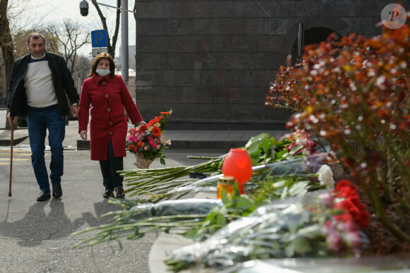 Erevan rend hommage aux victimes de l'attentat terroriste contre l'hôtel de ville de Crocus le 23 mars 2024