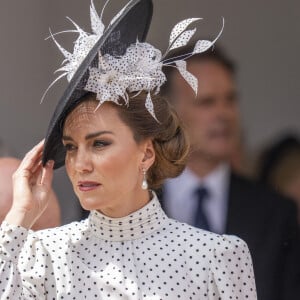 Le médecin se veut optimiste, selon lui, le cancer a sans doute été détecté à un stade précoce.
Kate Middleton lors du service annuel de l'ordre de la jarretière à la chapelle St George du château de Windsor, le 19 juin 2023.