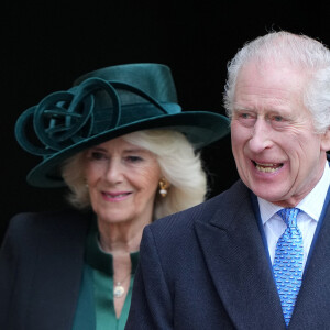 Le roi Charles III d'Angleterre et Camilla Parker Bowles, reine consort d'Angleterre - Les membres de la famille royale britannique arrivent à la chapelle Saint-George pour assister à la messe de Pâques. Windsor, le 31 mars 2024.