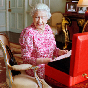 Pour rappel, c'est ici qu'Elizabeth II a rendu son dernier souffle, le 8 septembre 2022.
La reine Elisabeth II d'Angleterre - Juillet 2015 © Alpa Press/AdMedia via ZUMA Press Wire