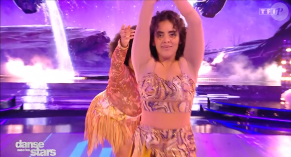 Inès Reg renversante dans "Danse avec les stars", TF1.