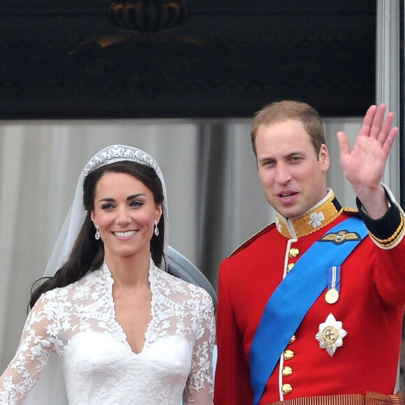 Tous les deux se sont mariés il y a 13 ans. 
Le prince William, prince de Galles, et Catherine (Kate) Middleton, princesse de Galles - Mariage, le 23 avril 2011 à Londres
