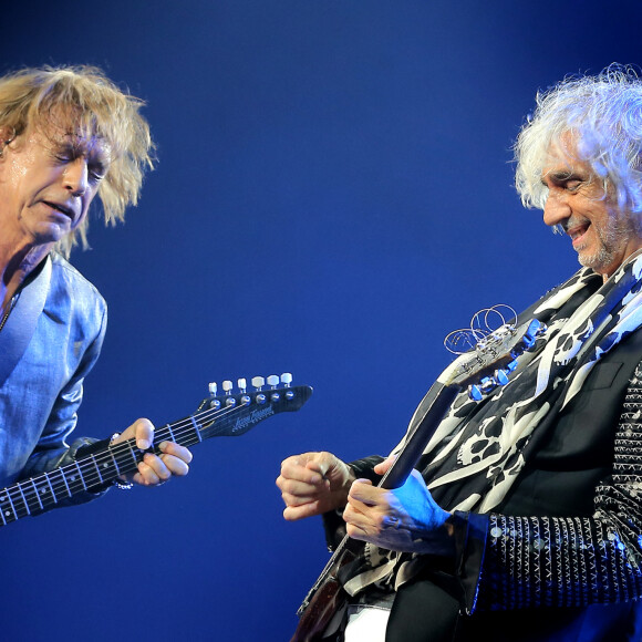 Concert des "Insus" à Bordeaux, retour du groupe "Téléphone" sur scène avec Jean-Louis Aubert, Louis Bertignac, et Richard Kolinka à Bordeaux le 18 mai 2016. © Patrick Bernard-Quentin Salinier / Bestimage