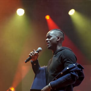 Le chanteur Black M sur la scène du Rugby Music Live, concert NRJ, une rencontre d'artistes et de sportifs devant 8000 spectateurs qui ont fait un don pour 3 associations à Lyon, le 13/05/2023. © Sandrine Thesillat / Panoramic / Bestimage