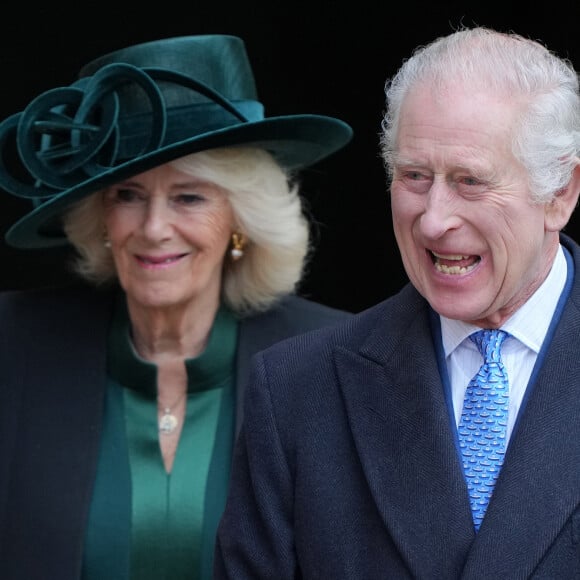 Le roi Charles III d'Angleterre et Camilla Parker Bowles, reine consort d'Angleterre - Les membres de la famille royale britannique arrivent à la chapelle Saint-George pour assister à la messe de Pâques. Windsor, le 31 mars 2024.