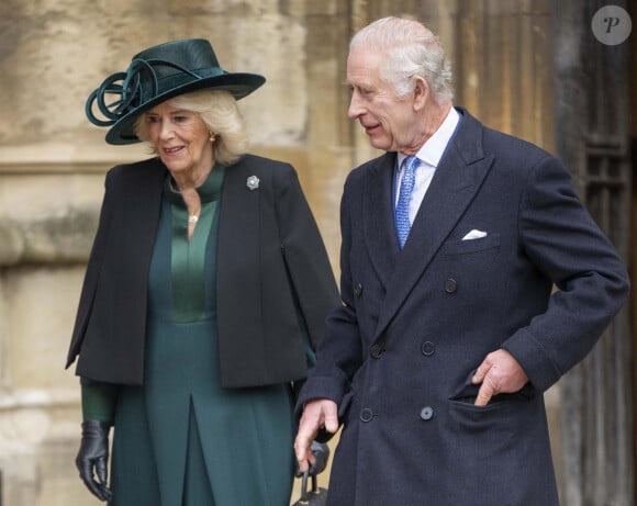 Et qu'il puisse enfin reprendre sa place à ses côtés. 
Le roi Charles III d'Angleterre et Camilla Parker Bowles, reine consort d'Angleterre - Les membres de la famille royale britannique arrivent à la chapelle Saint-George pour assister à la messe de Pâques. Windsor, le 31 mars 2024. 