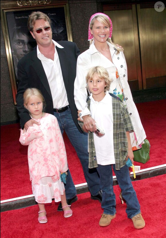 Christie Brinkley, Peter Cook et leurs deux enfants, en 2004. Aujourd'hui, Jack Paris a 14 ans et Sailor a 11 ans.