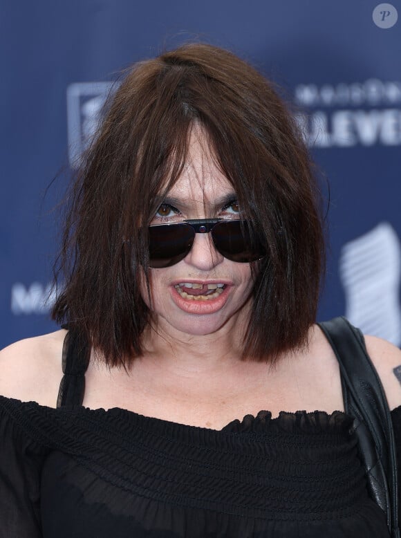 Béatrice Dalle (Le bonheur est pour demain) sur le tapis bleu de la 16ème édition du festival du film francophone de Angoulême le 23 août 2023. © Coadic Guirec / Bestimage