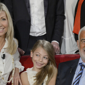 Natty, Stella Belmondo et Jean-Paul Belmondo - Enregistrement de l'émission "Vivement Dimanche"à Paris. Le 10 avril 2013.