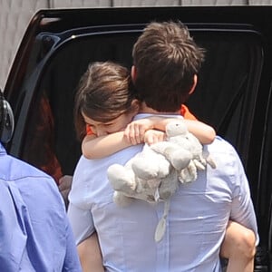 Tom Cruise et sa fille Suri sont aperçus à leur arrivée à l'héliport de New York City, NY, USA, le 18 juillet 2012. Photo par Humberto Carreno/Startraks/ABACAPRESS.COM