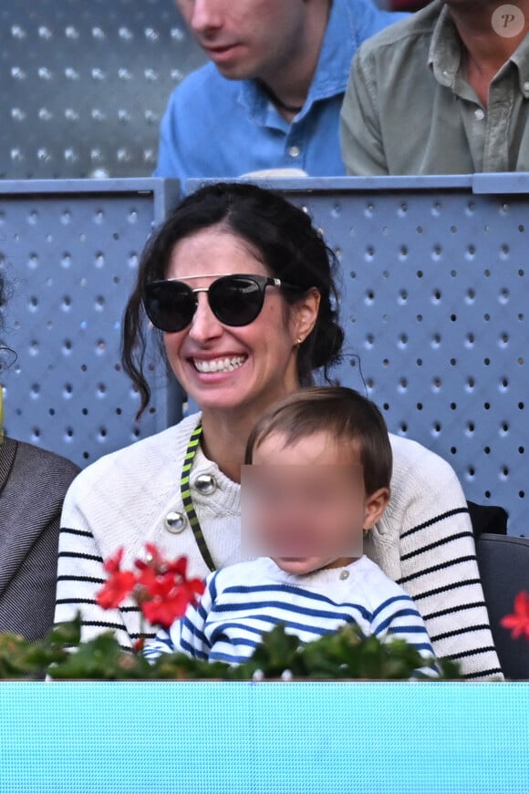 Dans les tribunes, sa femme Xisca Perello était présente avec leur fils, Rafael Junior

Rafael Junior, le fils de Rafael Nadal, dans les tribunes du Masters 1000 de Madrid, le 25 avril 2024.