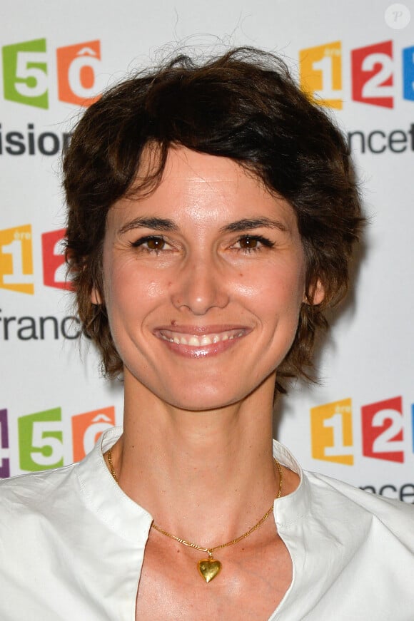 Églantine Éméyé lors du photocall de la présentation de la nouvelle dynamique 2017-2018 de France Télévisions. Paris, le 5 juillet 2017. © Guirec Coadic/Bestimage 