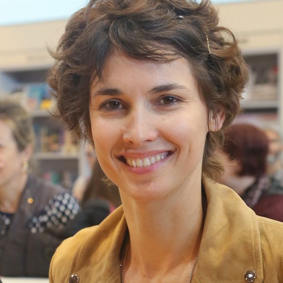 Eglantine Eméyé au 37ème Salon du Livre à la Porte de Versailles à Paris, le 25 mars 2017. © CVS/Bestimage