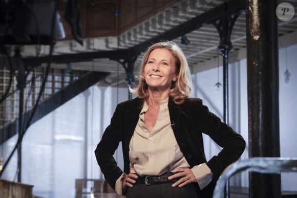 Exclusif - Claire Chazal lors de l'enregistrement de l'émission "Animaux Stars", présentée par B.Montiel et diffusée sur la chaine Animaux TV le 23 décembre 2023 © Jack Tribeca / Bestimage  Exclusive - No Web No Blog pour Belgique et Suisse 