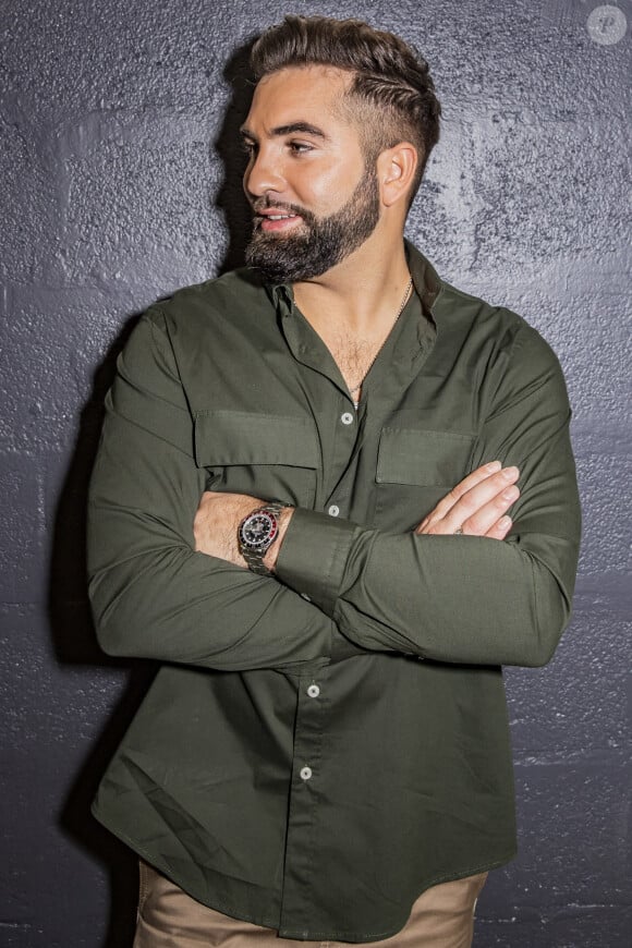 Exclusif - Kendji Girac - Backstage de l'enregistrement de l'émission "On est presque en direct" (OEED), présentée par L.Ruquier, et diffusée sur France 2 le 28 novembre 2020 © Jack Tribeca / Bestimage