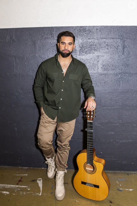 Exclusif - Kendji Girac - Backstage de l'enregistrement de l'émission "On est presque en direct" (OEED), présentée par L.Ruquier, et diffusée sur France 2 le 28 novembre 2020 © Jack Tribeca / Bestimage