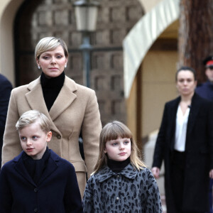 La famille princière Monégasque lors de la Grande Parade du Cirque et de l'Open Air Circus Show pour fêter le Centenaire de la naissance du Prince Rainier III et les 50 ans du Festival International du Cirque de Monte-Carlo sur la place du palais princier le 13 janvier 2024. © Claudia Albuquerque / Bestimage