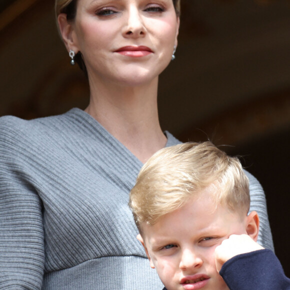 Le prince de Monaco fête son anniversaire en famille sur la Place du Palais princier de Monaco, le 14 mars 2024. © Claudia Albuquerque/Bestimage