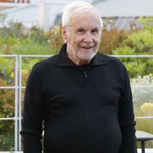 Patrice Laffont n'a plus rien...
Exclusif - Patrice Laffont - Cocktail pour la sortie du livre "La saga Monneret" au Sky Bar Rooftop du siège de Pernod Ricard à Paris. © Marc Ausset-Lacroix/Bestimage 