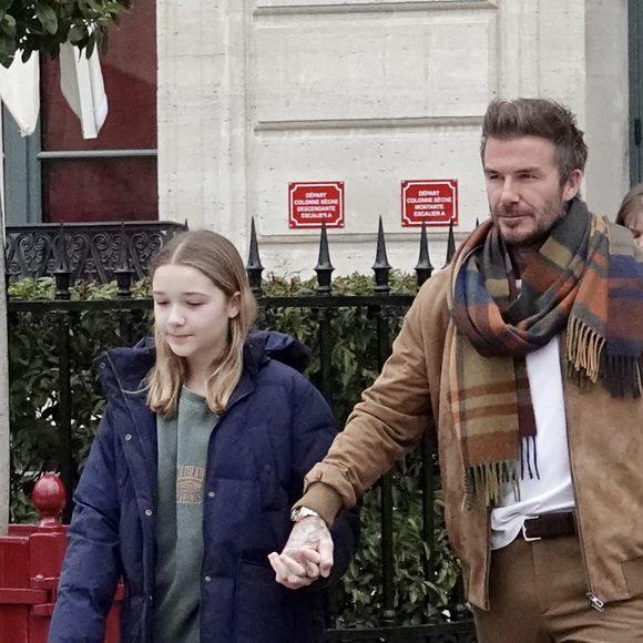 David et sa fille Harper vont au restaurant, Fashion week Paris, le 4 mars 2023 à Paris, France. Photo par ABACAPRESS.COM