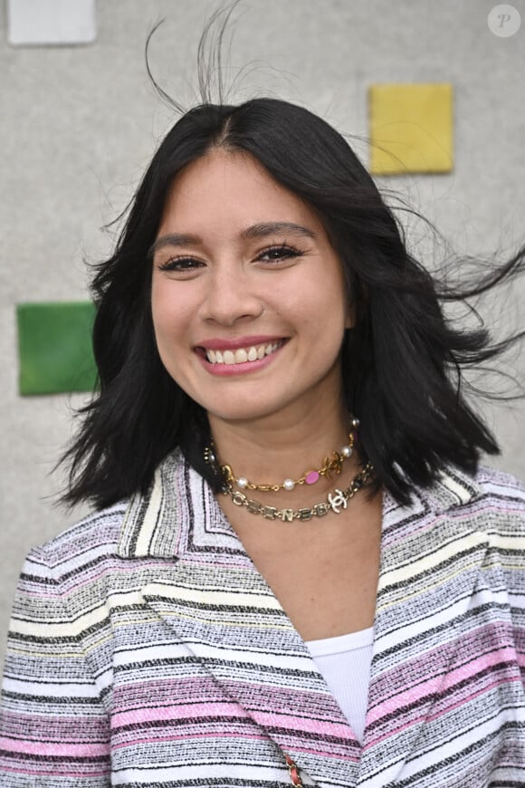 Valentina Ploy au photocall du défilé croisière Chanel 2024-2025 à la Cité radieuse à Marseille, France, le 2 mai 2024. © Olivier Borde/Bestimage 