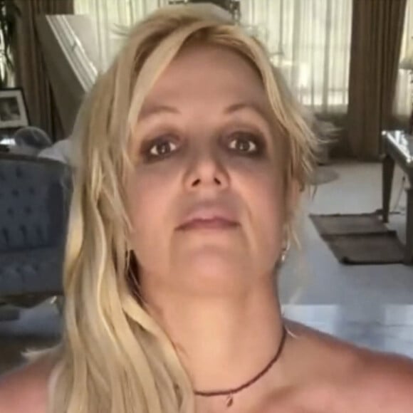 Elle se serait disputée très fort avec son petit ami. 
Britney Spears - Instagram