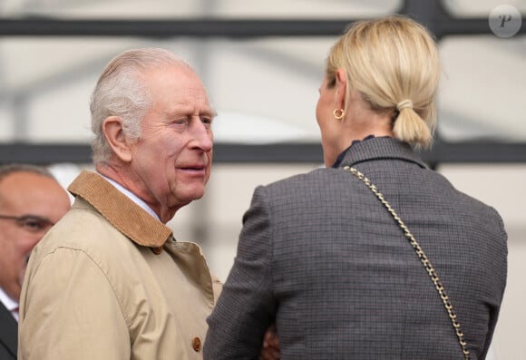 Le roi Charles III d'Angleterre, et Zara Phillips (Zara Tindall), se retrouvent au concours hippique Royal Windsor Horse Show à Windsor, le 3 mai 2024.