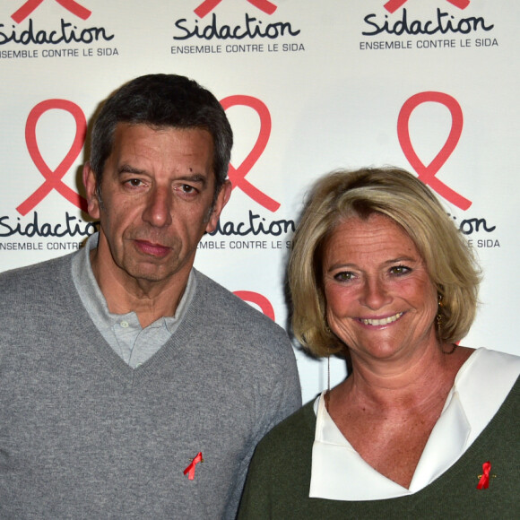 Michel Cymes et Marina Carrère d'Encausse - Soirée de lancement du Sidaction 2016 au Musée du Quai Branly à Paris le 7 mars 2016. © Giancarlo Gorassini/Bestimage