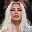 PHOTOS La taille tr猫s (tr猫s) fine de Kim Kardashian au Met Gala 2024