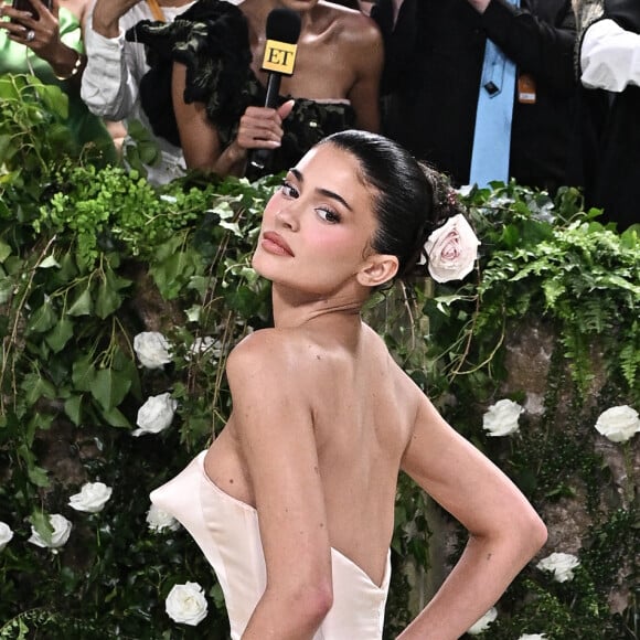 De son côté, Kylie a choisi une tenue signée Oscar de la Renta.
Kylie Kardashian au Met Gala, le 6 mai 2024. Photo : DNphotography/ABACAPRESS.COM