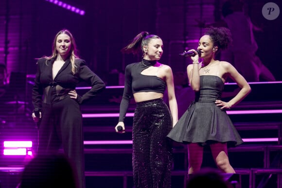 Héléna Bailly, Lénie Vacher et Candice Vernet lors du concert de la Star Academy à Lyon, le 15/03/24. Photo Sandrine Thesillat / Panoramic 