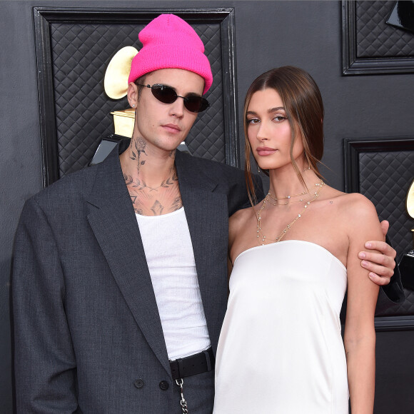 Justin Bieber et Hailey Rhode Bieber (Baldwin) au photocall de la 64ème édition des Grammy Awards au MGM Grand Garden à Las Vegas