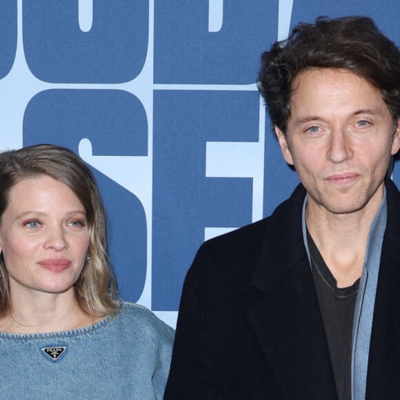 Mélanie Thierry et Raphaël Haroche assistent à la première de "Soudain Seuls" à l'UGC Normandie à Paris, le 4 décembre 2023. Photo par Jerome Dominé/ABACAPRESS.COM