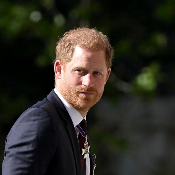 Le prince Harry aurait été "vexé" d'avoir été "snobé" par son père
Le prince Harry, duc de Sussex arrive à la célébration du 10ème anniversaire des Invictus Games, en la cathédrale Saint-Paul à Londres, le 8 mai 2024. Venu sans sa femme et ses enfants, il ne rencontrera pas son père qui lutte actuellement contre un cancer. © Zahu/Backgrid UK/Bestimage 